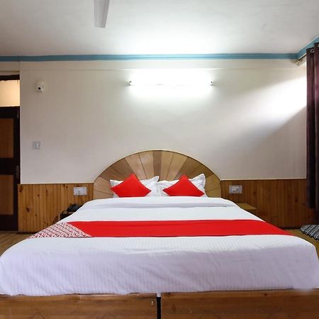 Hotel Oyo Hill View à Manāli Extérieur photo