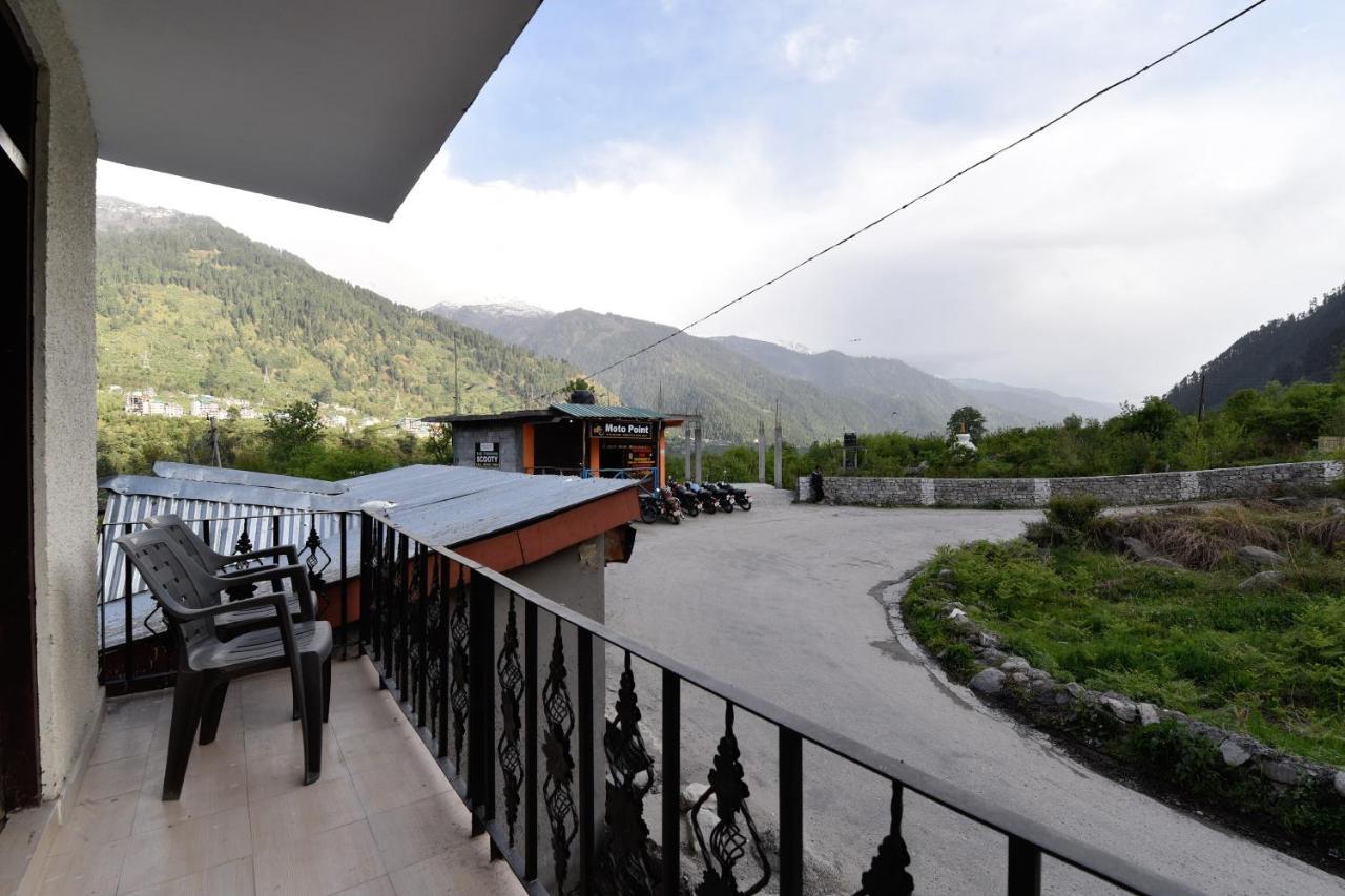 Hotel Oyo Hill View à Manāli Extérieur photo