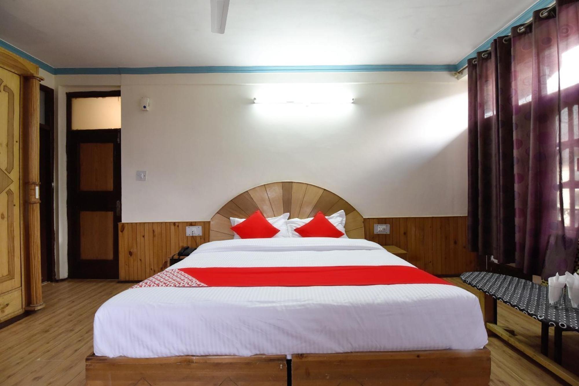 Hotel Oyo Hill View à Manāli Extérieur photo
